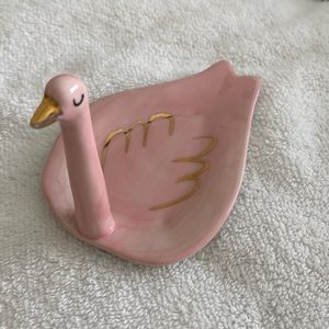 pink swan jewelry dish from anthropologie